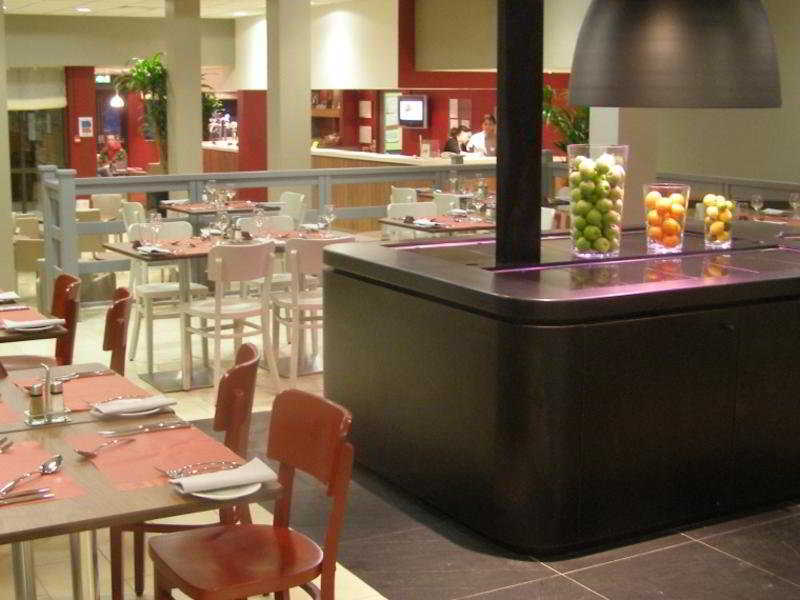 Campanile Swindon Hotell Restaurang bild